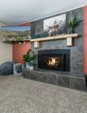 Excellent Home, In Town, Come Play, Enjoy Lava